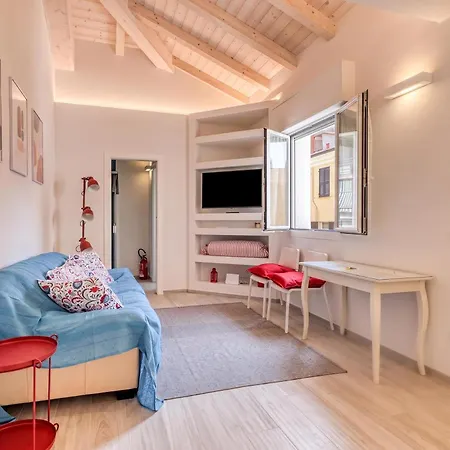 Casa Del Geco With Terrace And Parking - Happy Apartamento *